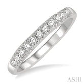 1/4 Ctw 11 Stone Round Cut Diamond Wedding Band in 14K White Gold
