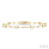 1 1/3 Ctw Bezel Set Emerald and Round Cut Diamond Bar Link Bracelet in 14K Yellow Gold