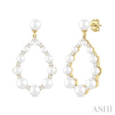 2 MM-4.5 MM Tear Drop Cultured Pearls and 1/4 Ctw Round Cut Diamond Fashion Earring in 10K Yellow Gold