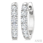 1/2 Ctw Round Cut Diamond Hoop Earrings in 14K White Gold
