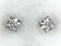 Diamond Stud Earring