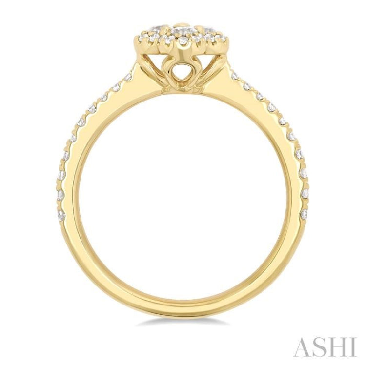 1/2 Ctw Clover Round Cut Diamond Fashion Ring in 14K Yellow Gold