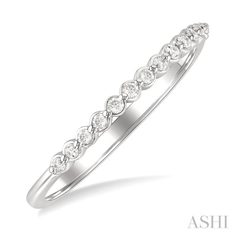 1/10 Ctw Round Cut Diamond Fashion Band in Sterling Silver