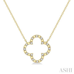 1/10 Ctw Clover Frame Bead & Round Cut Diamond Fashion Pendant With Chain in Yellow Gold Vermeil