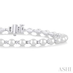 4 MM Round Shape Cultured Pearl and 3/4 Ctw Round Cut Diamond Tennis Bracelet in 14K White Gold