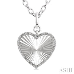 1/10 Ctw Heart Fluted Medallion Single Cut Diamond Pendant With Chain in Sterling Silver