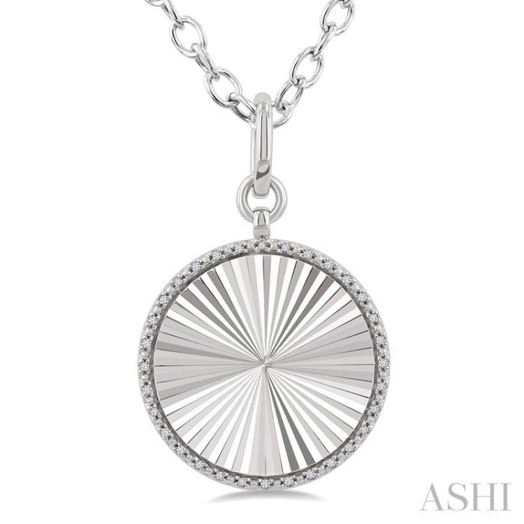 1/10 Ctw Round Fluted Medallion Single Cut Diamond Pendant With Chain in Sterling Silver