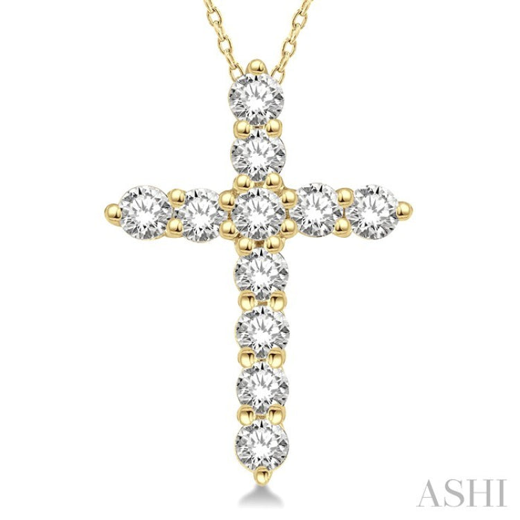 1/4 Ctw Round Cut Diamond Cross Pendant With Chain in 14K Yellow Gold