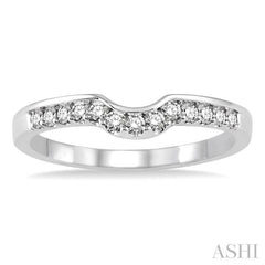 1/4 Ctw Round Cut Diamond Wedding Band in 14K White Gold