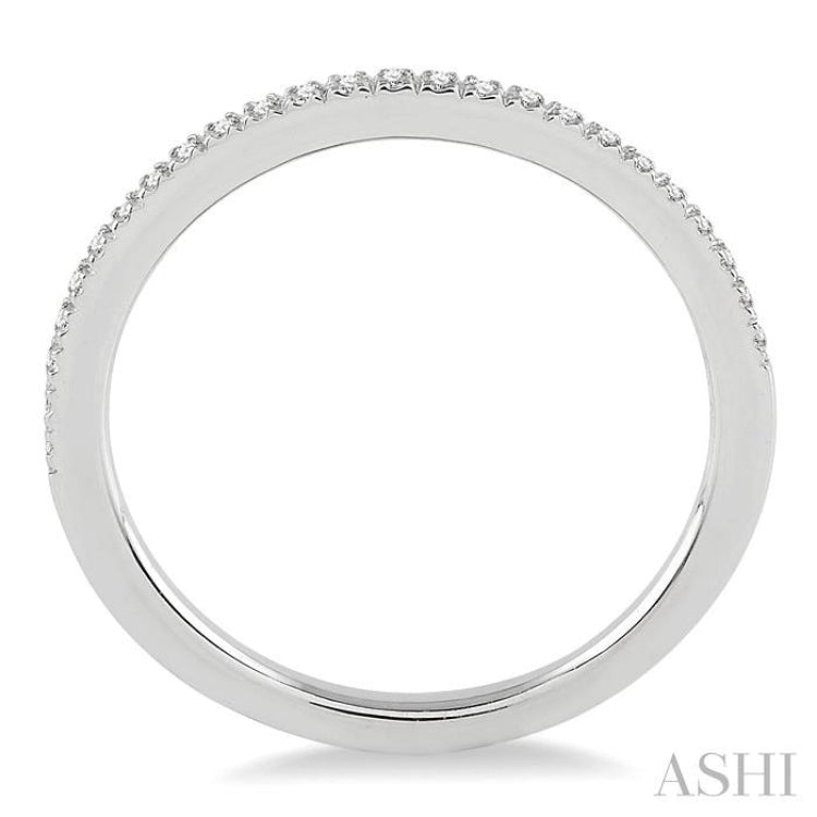 1/10 Ctw Round Cut Diamond Wedding Band in 14K White Gold