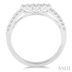 1/3 Ctw Round Cut Diamond Wedding Band in 14K White Gold