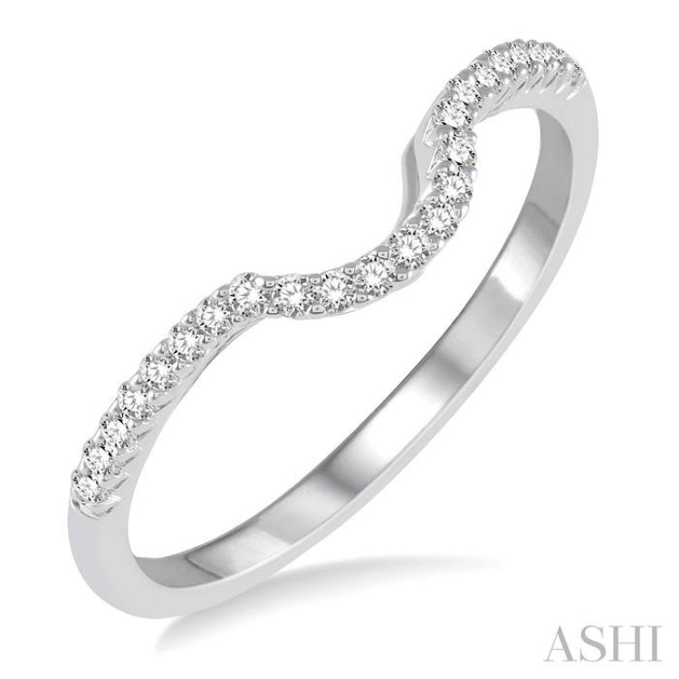 1/6 Ctw Round Diamond Curved Wedding Band in 14K White Gold