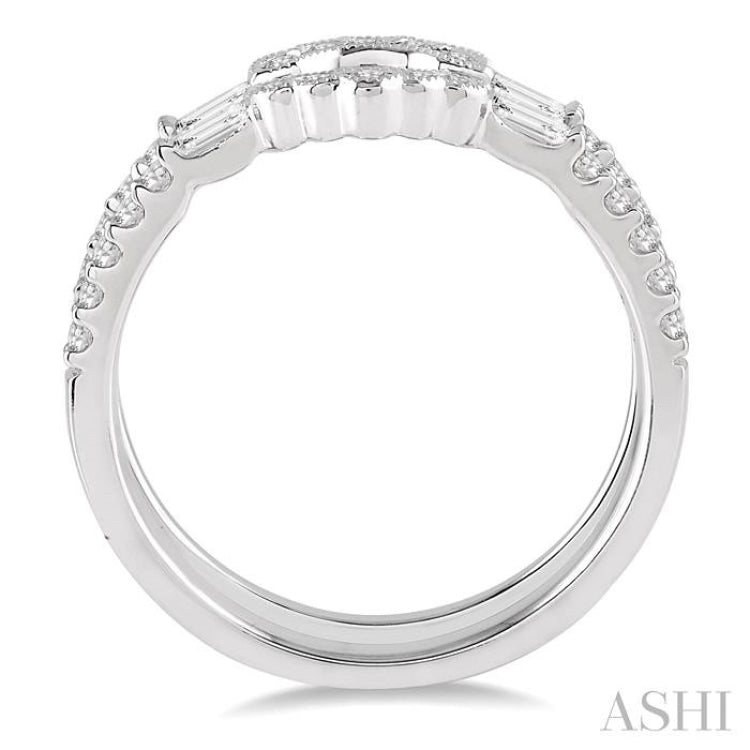 1/2 Ctw Round Cut Diamond Insert Ring in 14K White Gold