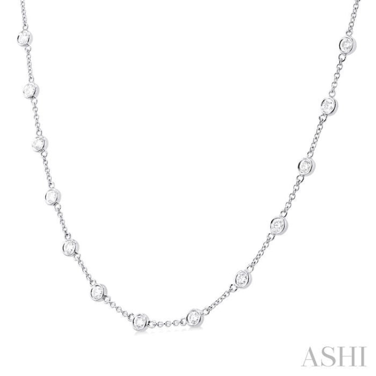 2 Ctw Bezel Set Round Cut Diamond Station Necklace in 14K White Gold