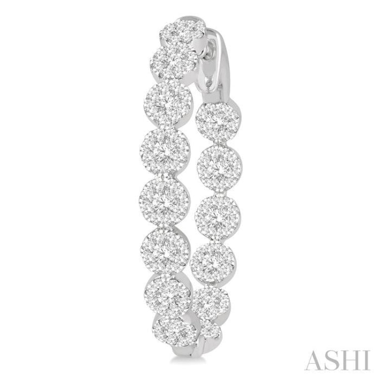2 Ctw Circular Link Lovebright In-Out Round Cut Diamond Hoop Earring in 14K White Gold