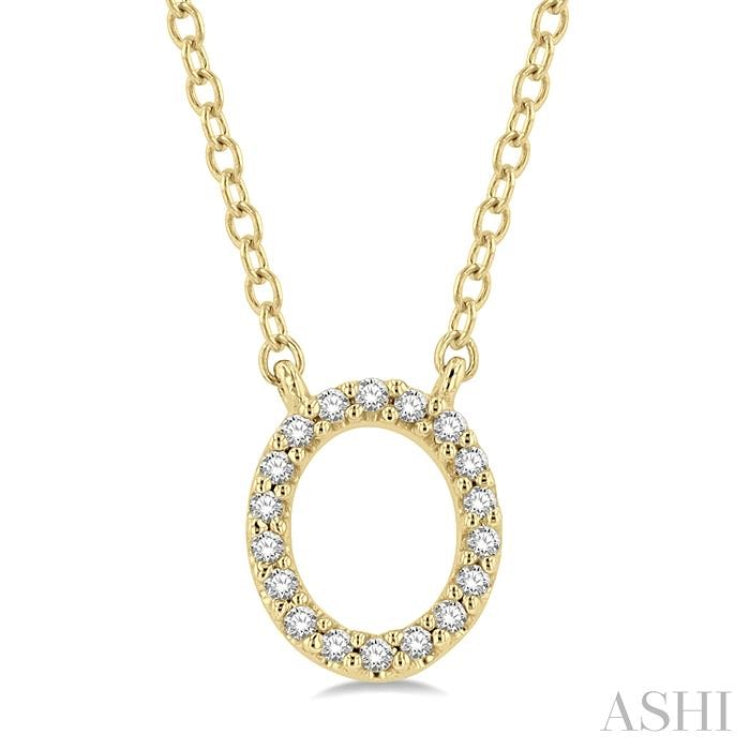 1/20 Ctw Initial 'O' Round Cut Diamond Pendant With Chain in 10K Yellow Gold