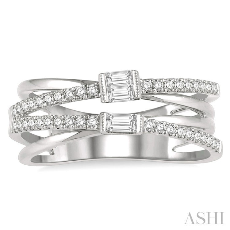 3/8 Ctw Criss-Cross Baguette and Round Diamond Fashion Ring in 14K White Gold