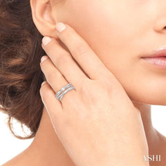 3/8 Ctw Criss-Cross Baguette and Round Diamond Fashion Ring in 14K White Gold