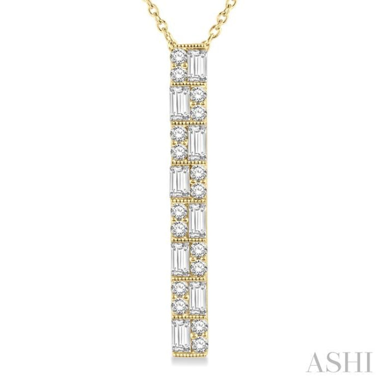 1/2 Ctw Basket Weave Baguette and Round Cut Diamond Pendant With Chain in 14K Yellow Gold