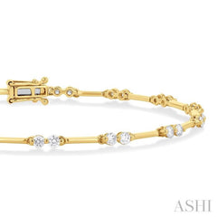 1 1/10 Ctw Bar Link Round Cut Diamond Bracelet in 14K Yellow Gold