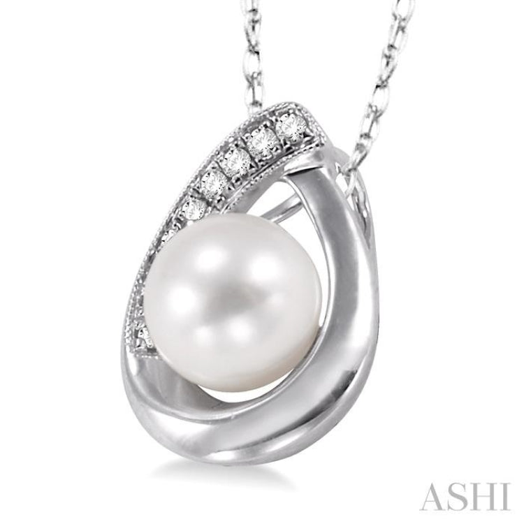 6.5 MM Round Shape Cultured Pearl and 1/20 Ctw Round Cut Diamond Pendant in 14K White Gold with Chain