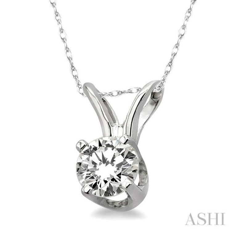 Round Shape Diamond Solitaire Pendant