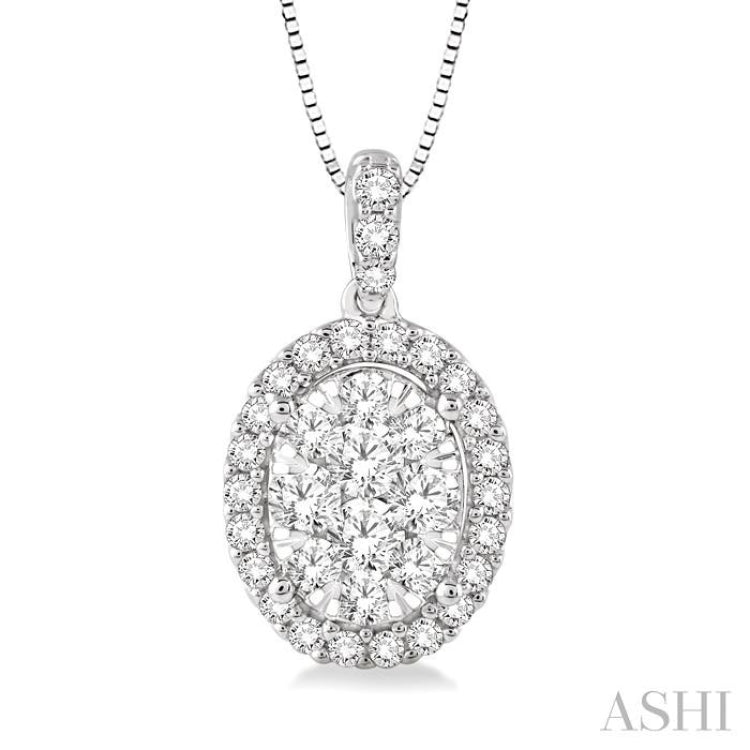 Oval Shape Halo Lovebright Essential Diamond Pendant