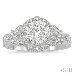 Round Shape Halo Lovebright Diamond Engagement Ring