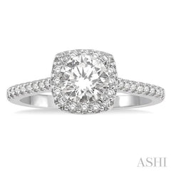 Round Shape Halo Diamond Engagement Ring