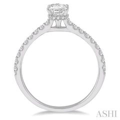 Princess Shape Diamond Engagement Ring