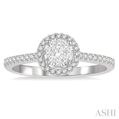 Halo Lovebright Essential Diamond Engagement Ring