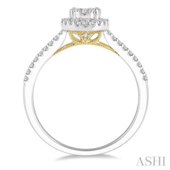 Halo Lovebright Essential Diamond Engagement Ring