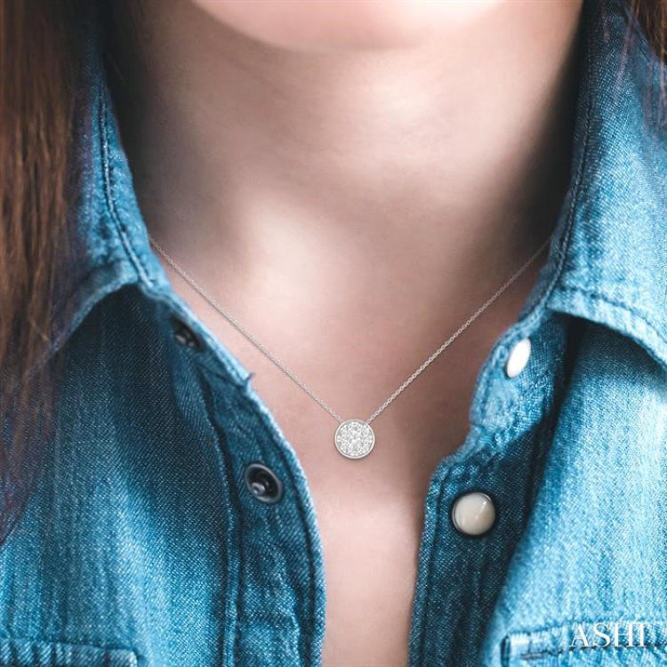 Round Shape Lovebright Essential Diamond Necklace