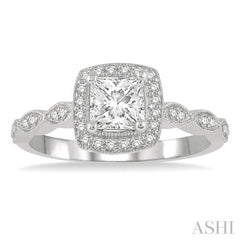 Princess Shape Halo Diamond Engagement Ring