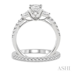 Oval Shape Diamond Wedding Set