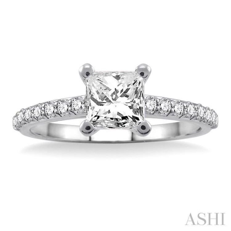 Princess Shape Diamond Engagement Ring