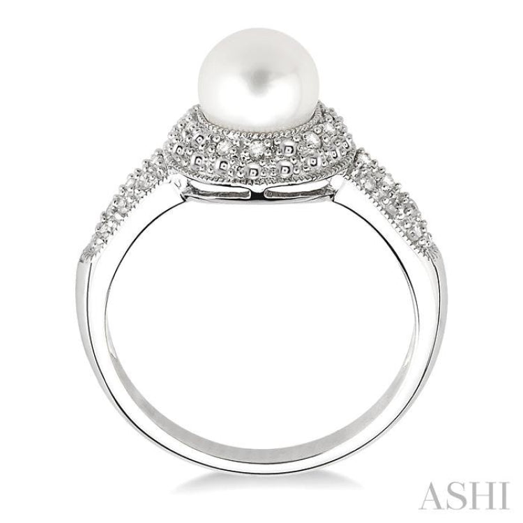 Silver Pearl & Diamond Ring