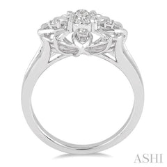 Round Shape Lovebright Diamond Flower Fashion Ring