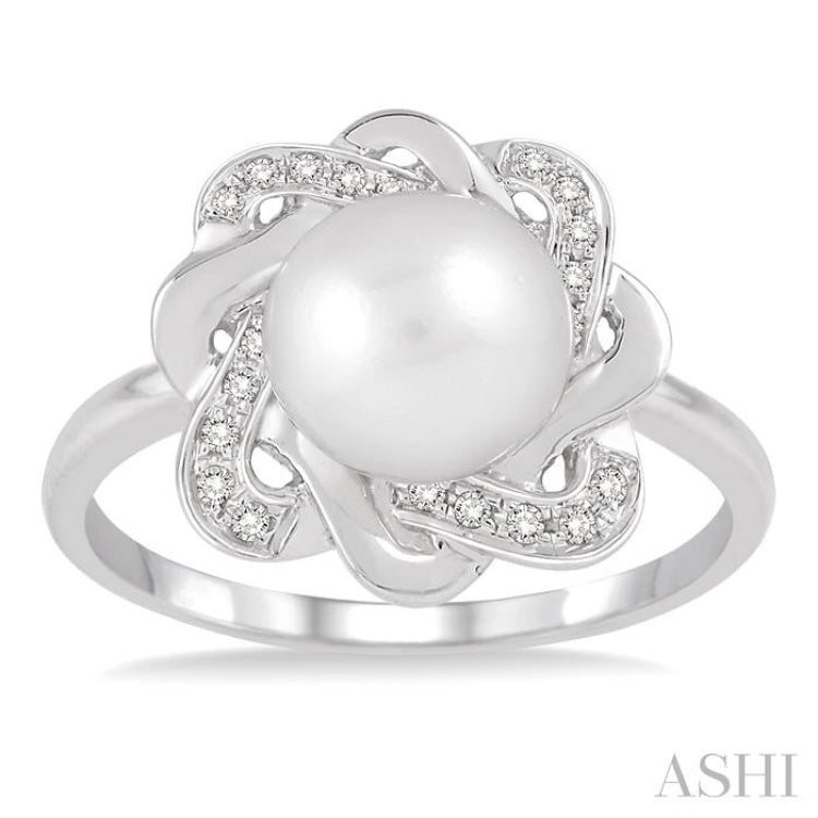 Silver Pearl & Diamond Ring