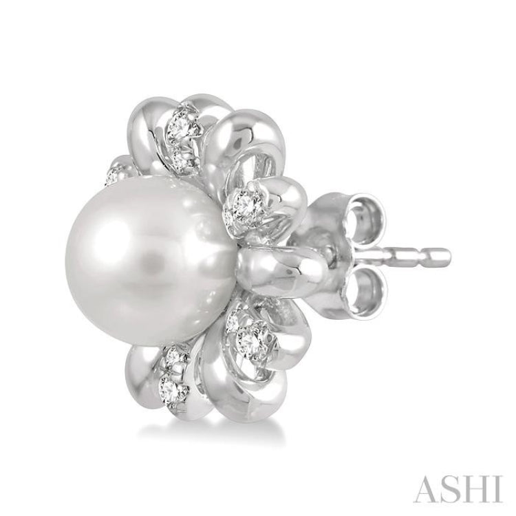 Floral Pearl & Diamond Fashion Earrings