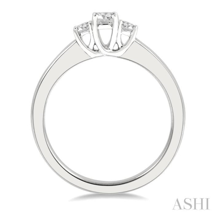 Round Shape Past Present & Future Diamond Engagement Ring