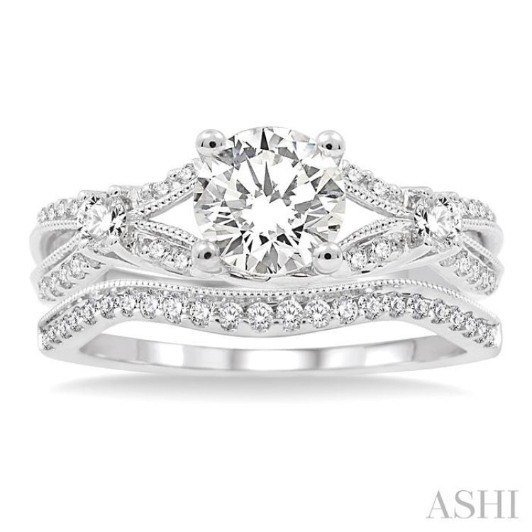 Round Shape Diamond Wedding Set