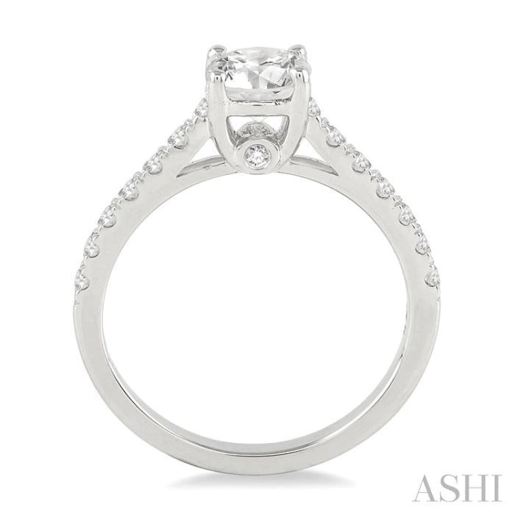 Round Shape Semi-Mount Diamond Engagement Ring