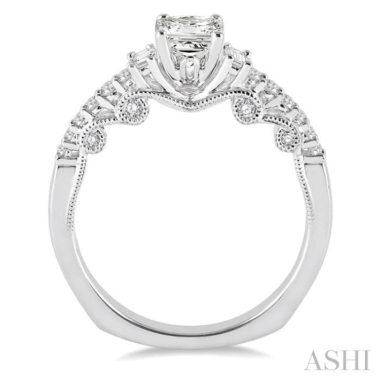 Princess Shape Diamond Engagement Ring