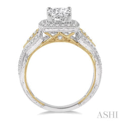 Princess Shape Halo Diamond Engagement Ring