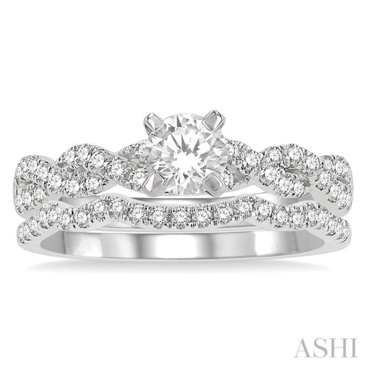 Round Shape Diamond Wedding Set