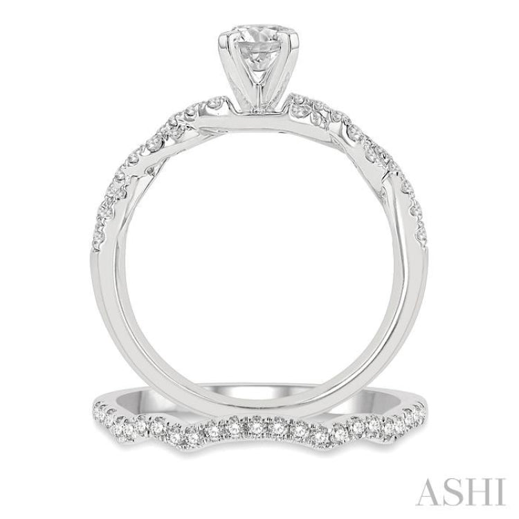 Round Shape Diamond Wedding Set