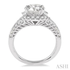 Round Shape Semi-Mount Diamond Engagement Ring