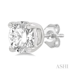 Round Shape Diamond Stud Earrings