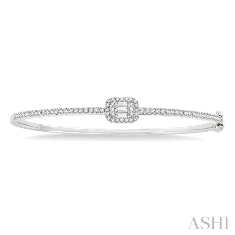 Halo Fusion Diamond Fashion Bangle